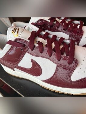 Dunk Low LX "Team Red Croc" sneakers